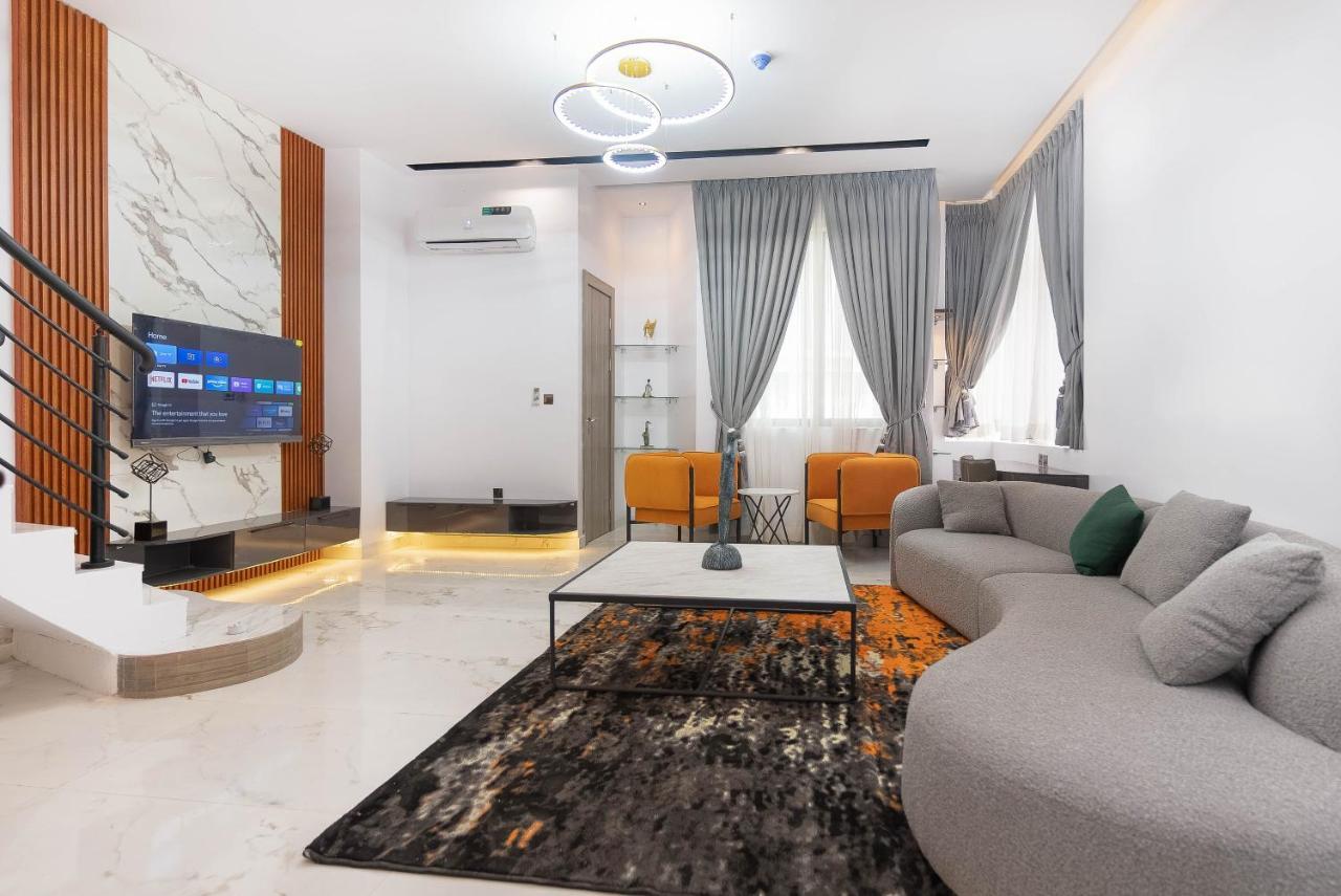 Gta Hotel อีเคจา ภายนอก รูปภาพ