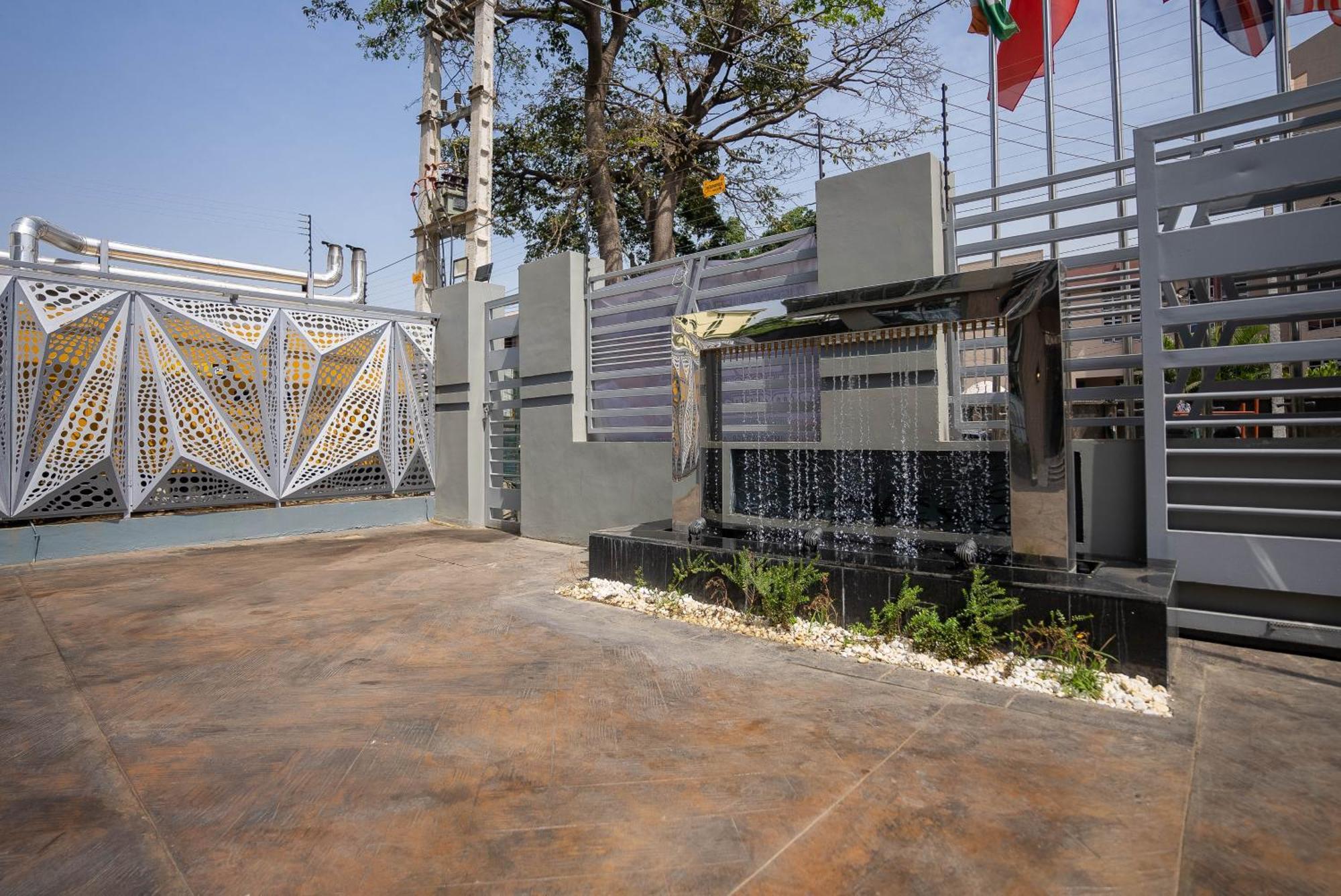 Gta Hotel อีเคจา ภายนอก รูปภาพ